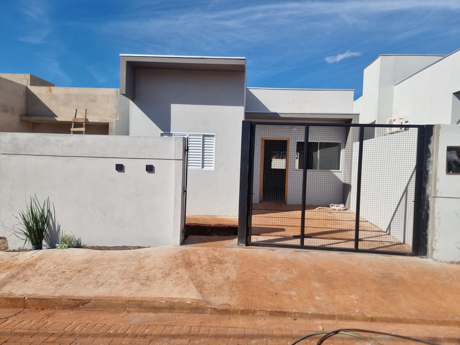 Casa De 2 Quartos - 1
